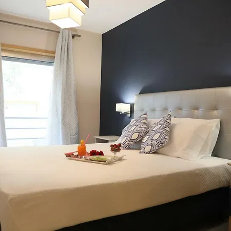 Rochabay Apartament *